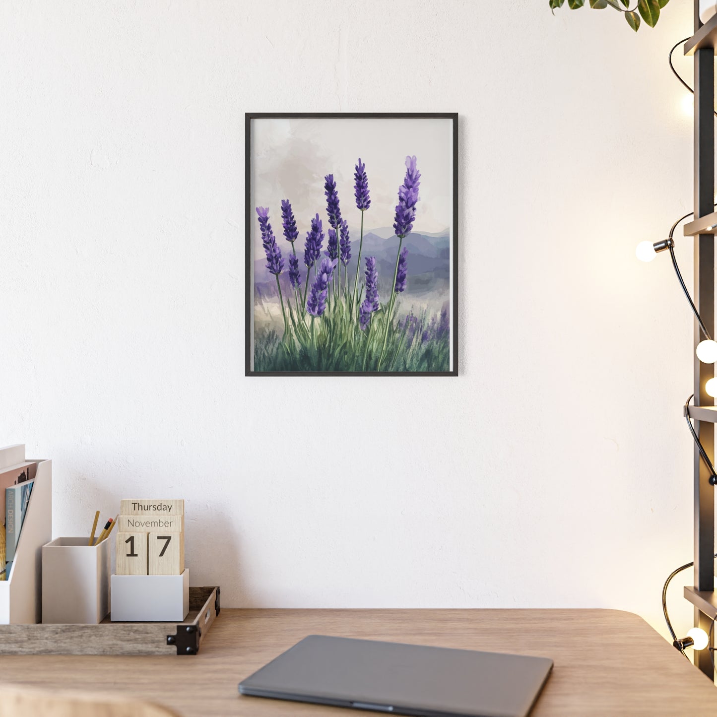 Lavendelblüten in der Wiese