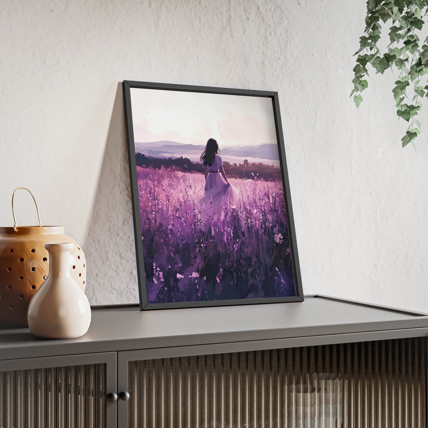 Frau in blühender Wiese